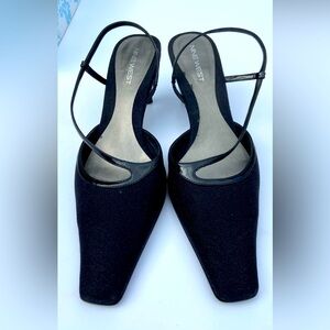 Nine West silver shimmer sling back square toe, patent leather heel size 8.5 M